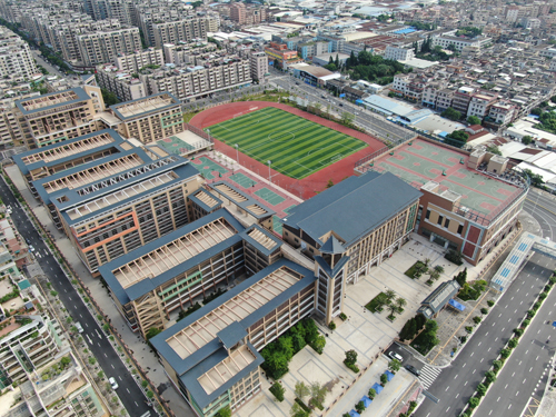 東區學校